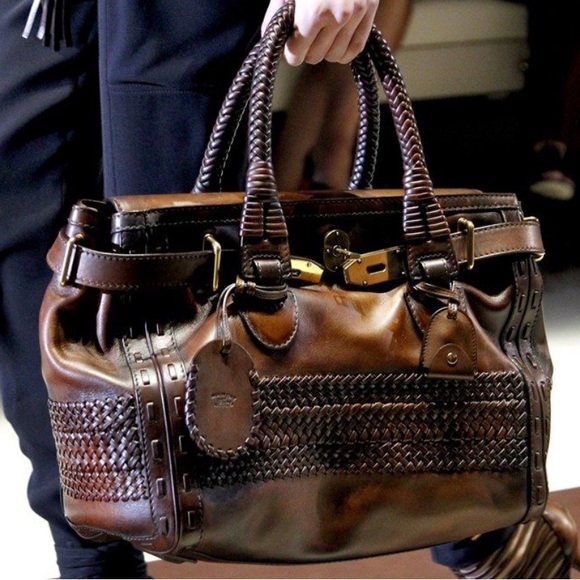 Gucci Leather Bag 2011 Collection - Picture 1 of 14